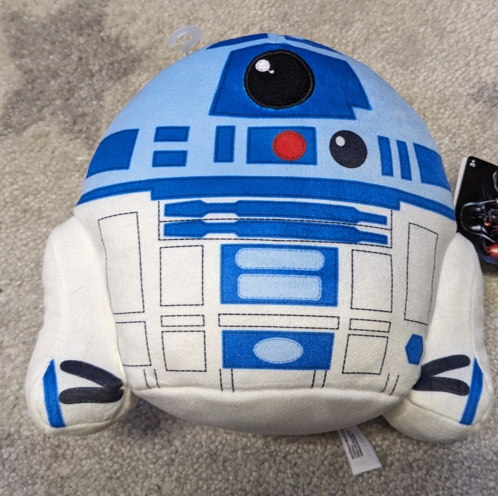 Mattel - Disney - Cuutopia Star Wars R2D2 Plush NWT